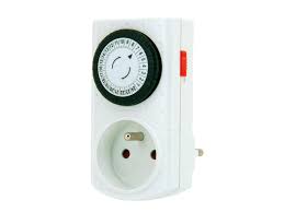 SCHAKELKLOK MECH DAG30M 3680W WIT