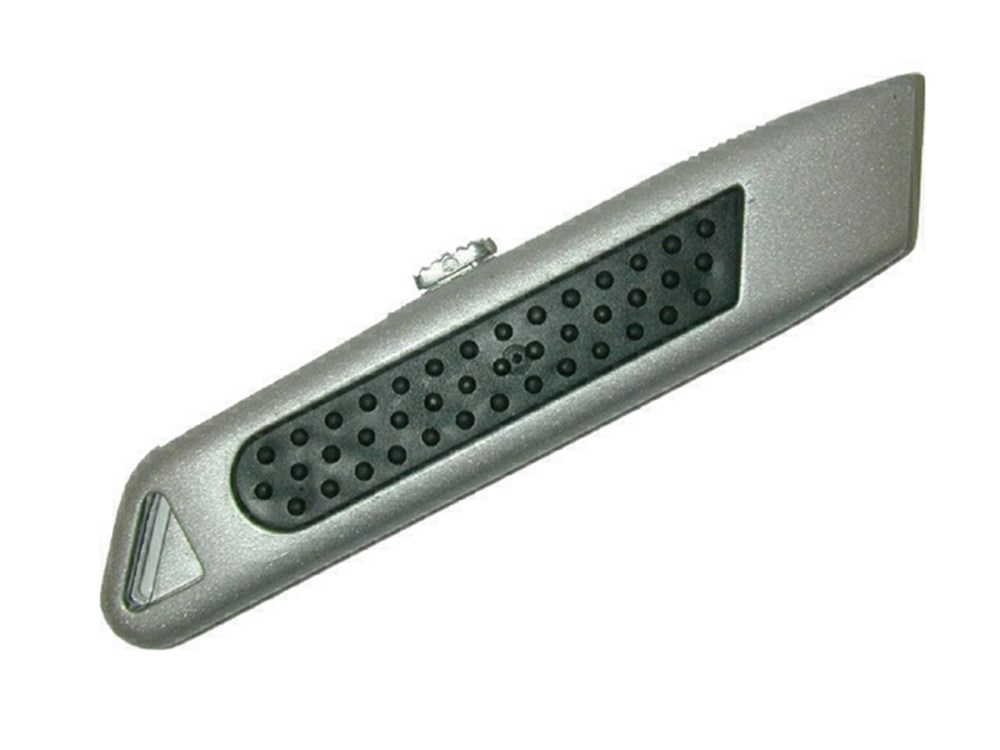 CUTTER MET UITSCHUIFBAAR MES + 2 BLADEN