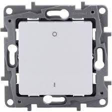 SCHAKELAAR 2P NILOE WIT