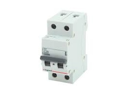 [75203] Tweepolige sokkelautomaat 20A - Legrand