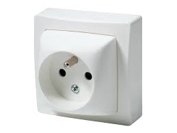 [10213] OTEO KONTAKTDOOS 2P + AARDING